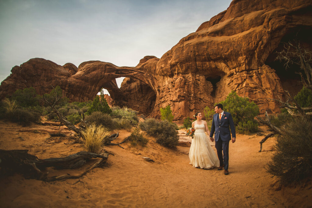 Summer Moab Utah elopement Double Arch