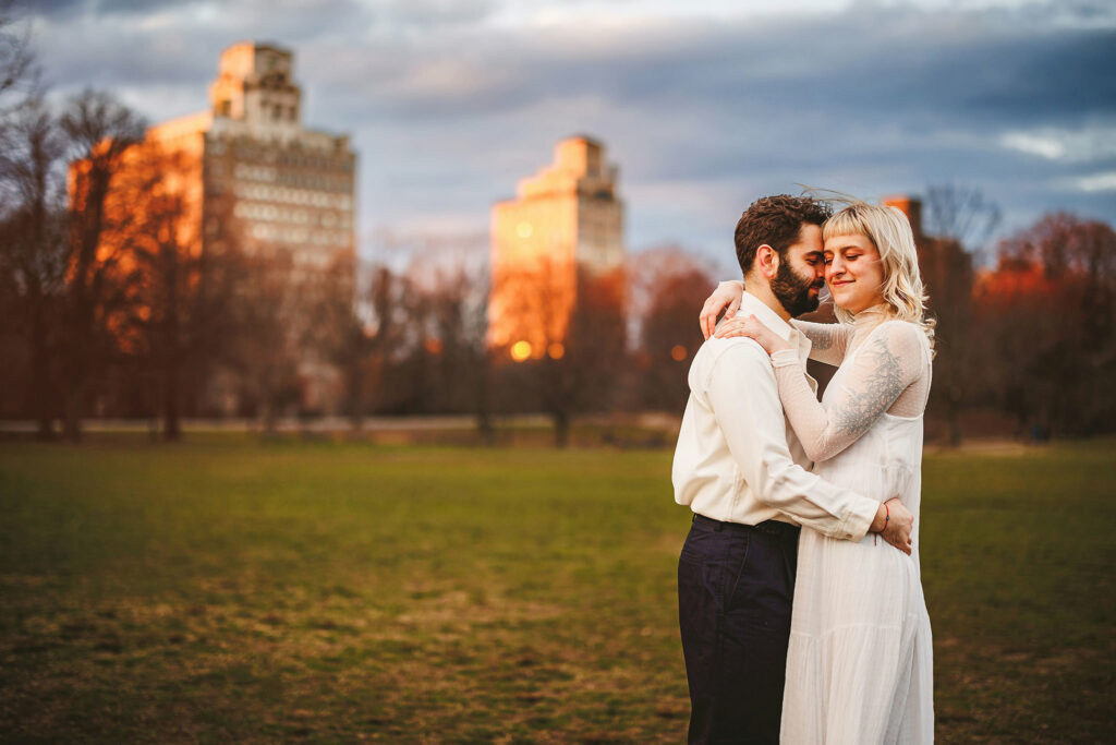 Sunset engagement photo of Anna and Matt in Prospect Heights, highlighting the neighborhood's charm.
